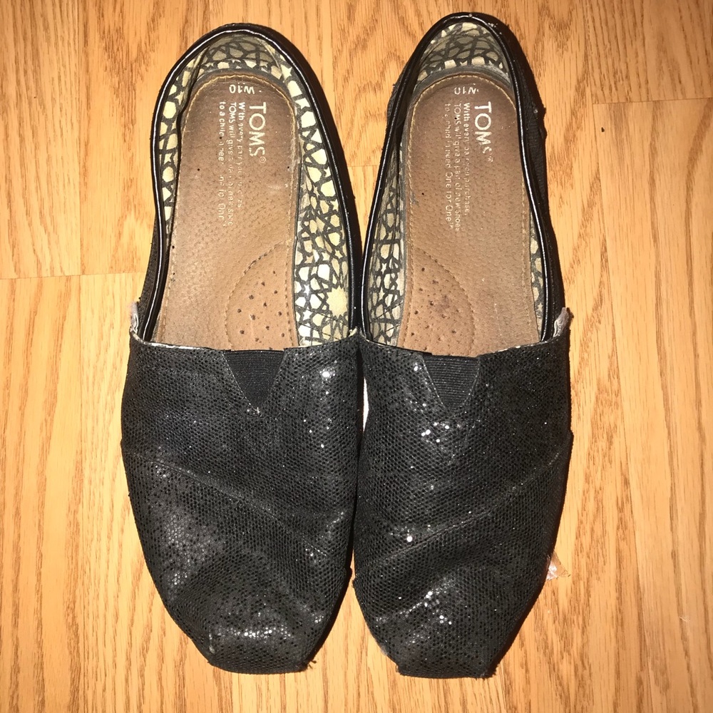 black glitter toms classics